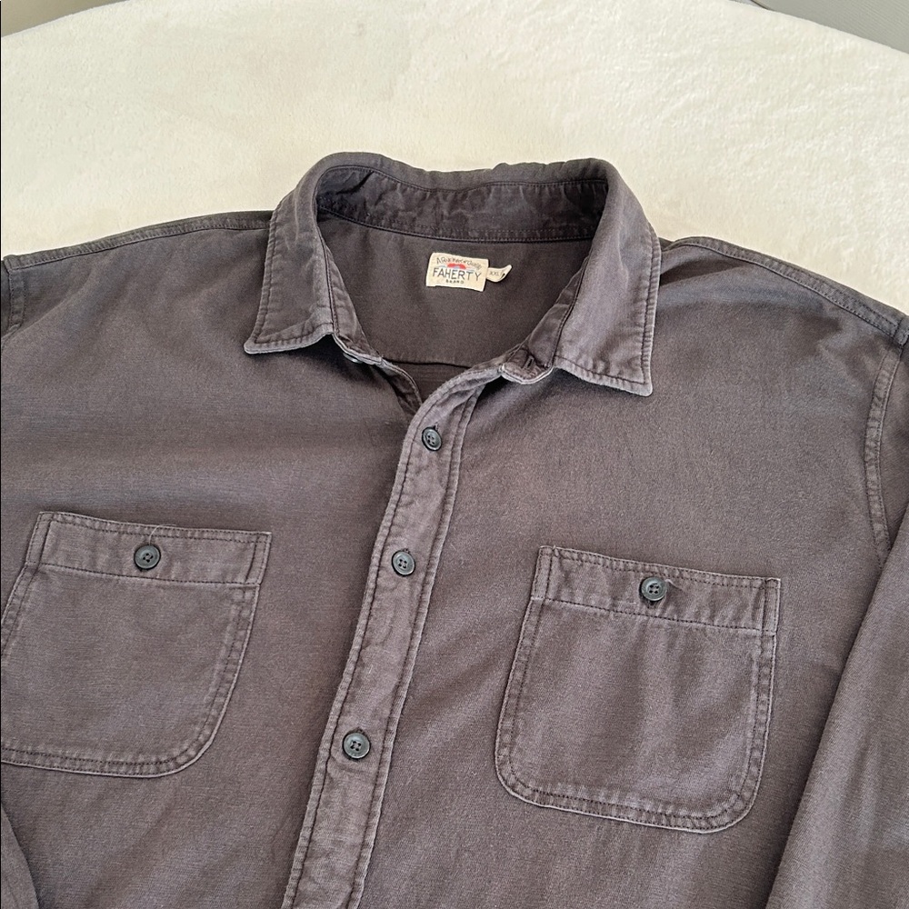 Faherty Men's Charcoal Button-Down Shirt